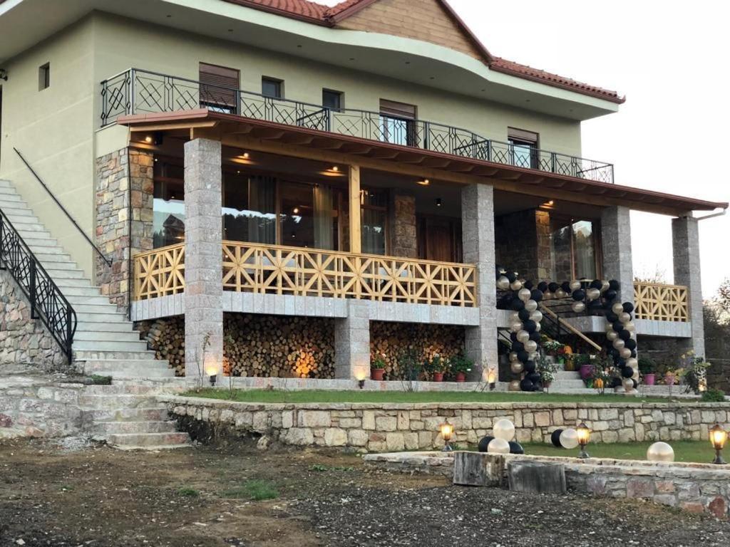 Vila Shen Maria Voskopojë Exterior foto