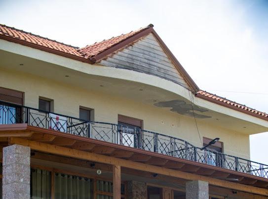 Vila Shen Maria Voskopojë Exterior foto